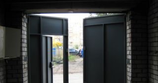 Купить гаражные ворота распашные Скопин, цена от 3891 руб.